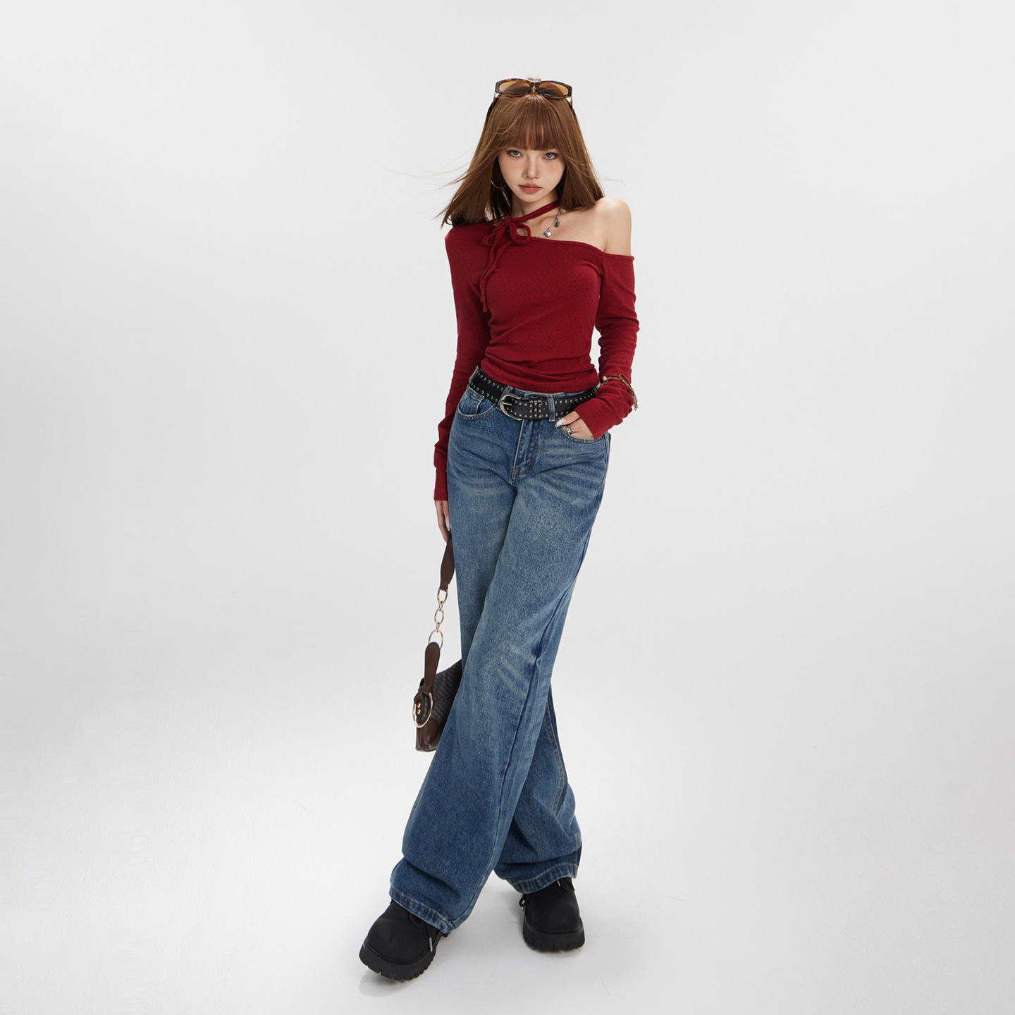 Washed Straight Leg Jeans for Women with Textured Design, Slim Wide Leg High Waist - Image 4