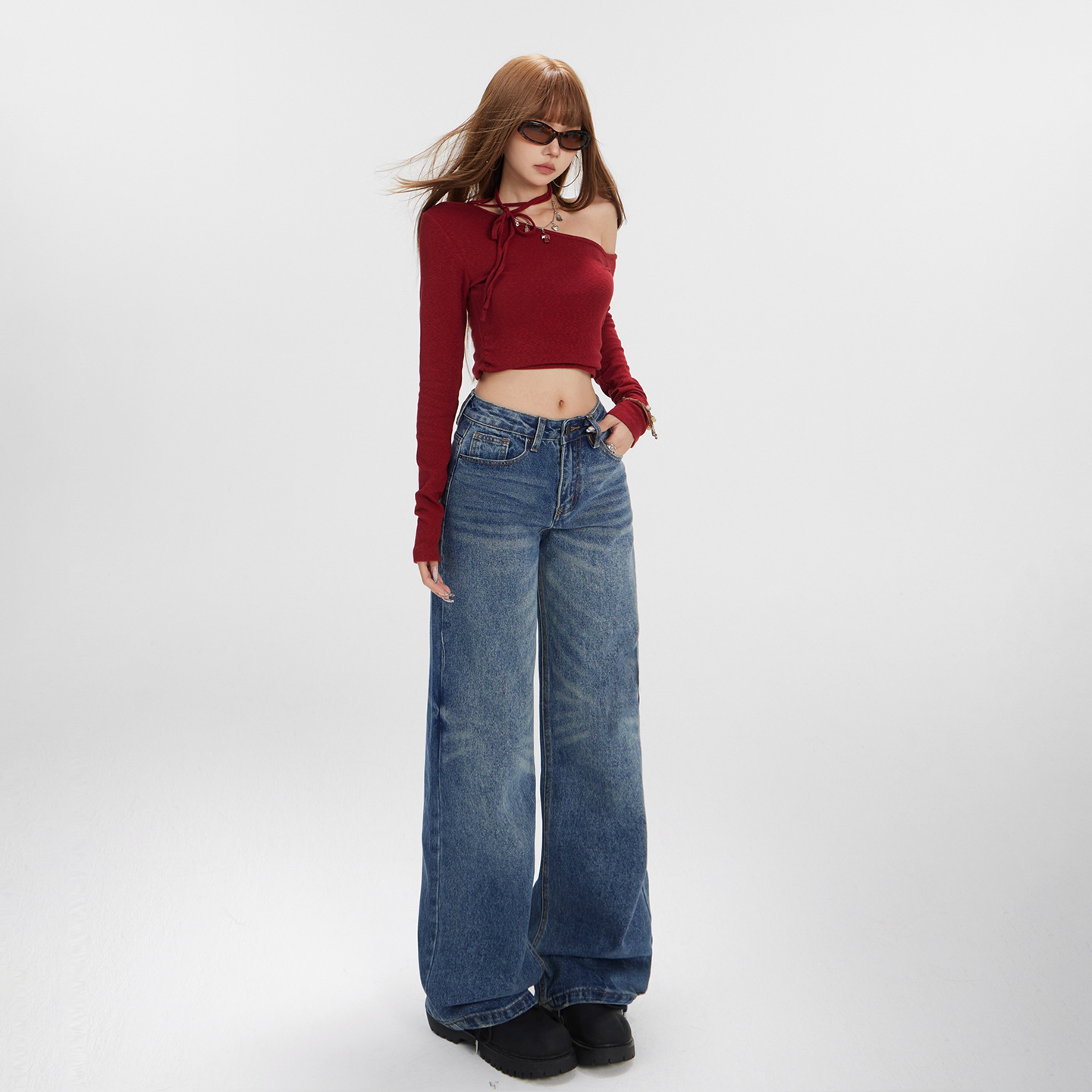 Washed Straight Leg Jeans for Women with Textured Design, Slim Wide Leg High Waist - Image 3